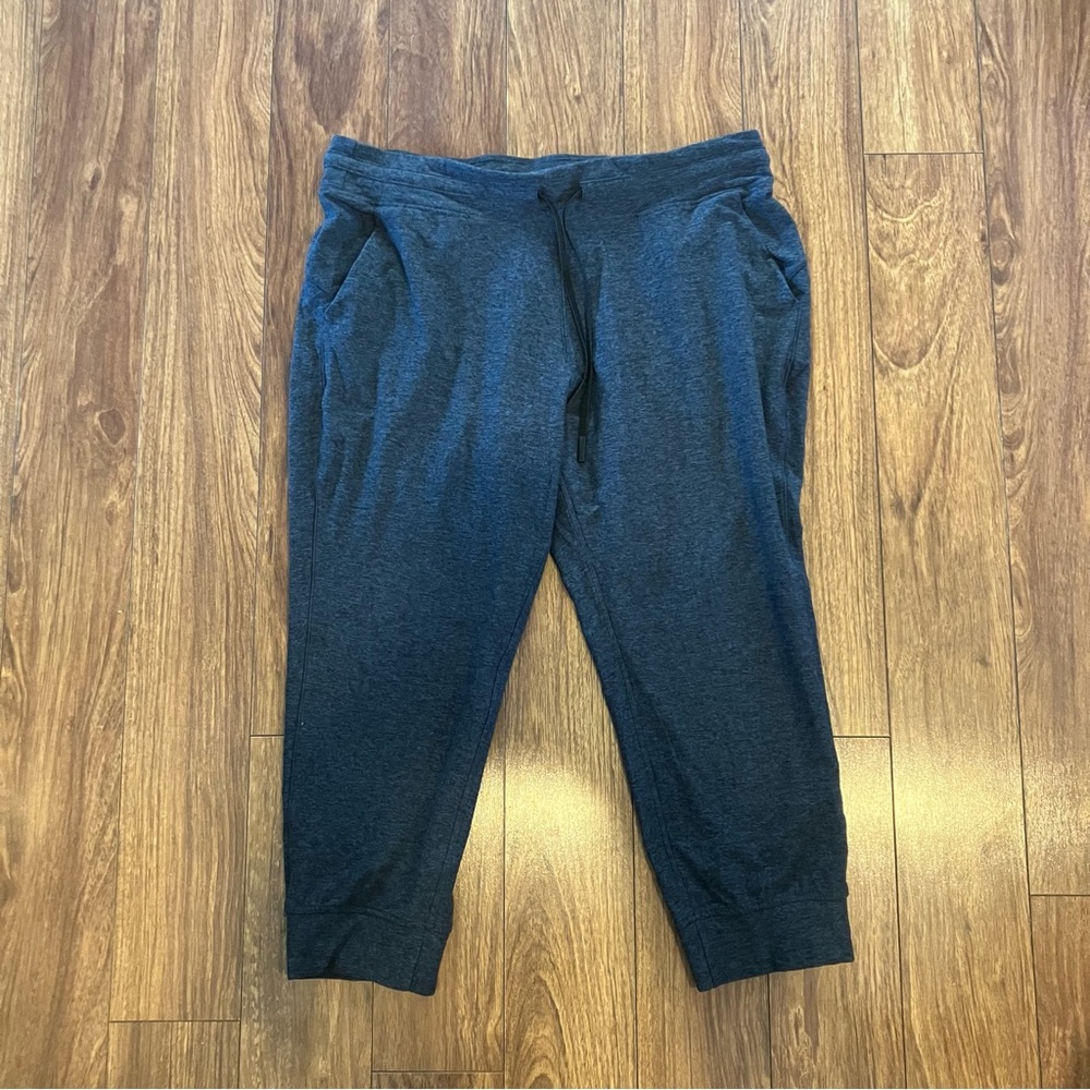 Lululemon Ready to Rulu Jogger Crop